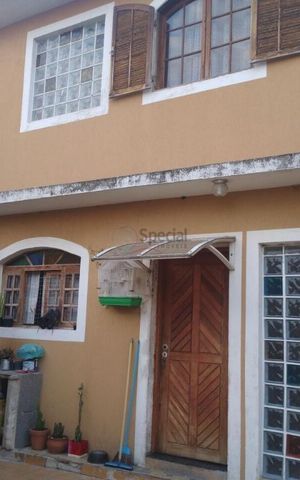 Casa à venda com 70m², 2 quartos e 1 vaga