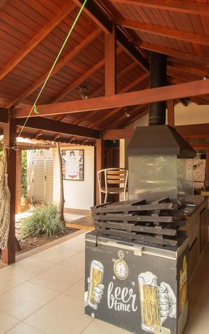 Casa para alugar com 320m², 3 quartos e 3 vagas Casa para alugar com 320m², 3 quartos e 3 vagasÁrea gourmet