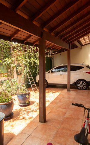 Casa para alugar com 320m², 3 quartos e 3 vagas Casa para alugar com 320m², 3 quartos e 3 vagasGaragem