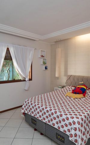 Casa para alugar com 320m², 3 quartos e 3 vagas Casa para alugar com 320m², 3 quartos e 3 vagasSuíte 1