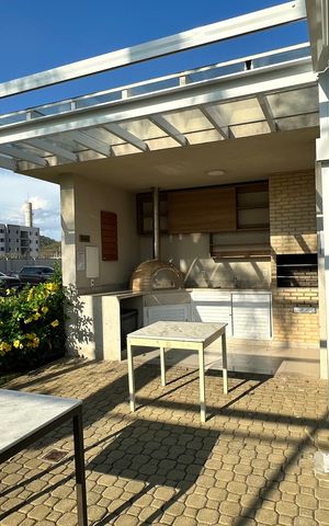 Apartamento à venda com 174m², 3 quartos e 2 vagas Apartamento à venda com 174m², 3 quartos e 2 vagasÁrea comum - Churrasqueira