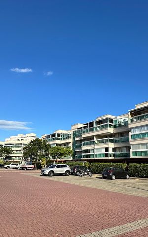 Apartamento à venda com 174m², 3 quartos e 2 vagas Apartamento à venda com 174m², 3 quartos e 2 vagasÁrea comum - Garagem