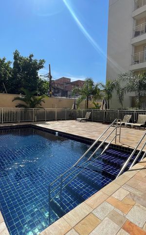 Apartamento à venda com 38m², 2 quartos e 1 vaga Apartamento à venda com 38m², 2 quartos e 1 vagaÁrea comum - Piscina