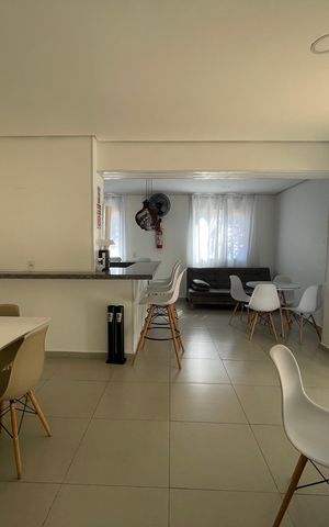 Apartamento à venda com 38m², 2 quartos e 1 vaga Apartamento à venda com 38m², 2 quartos e 1 vagaÁrea comum - Salão de festas