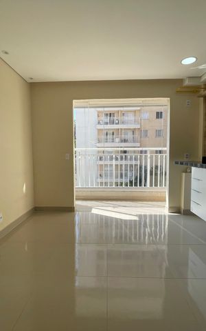 Apartamento à venda com 38m², 2 quartos e 1 vaga Apartamento à venda com 38m², 2 quartos e 1 vagaSala/Cozinha