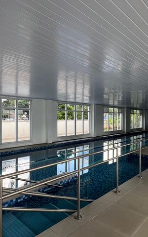 Studio à venda com 35m², 1 quarto e 1 vaga Studio à venda com 35m², 1 quarto e 1 vagaPiscina Coberta