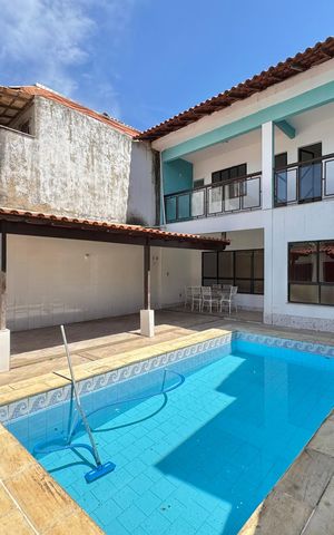 Apartamento à venda com 220m², 3 quartos e 3 vagas Apartamento à venda com 220m², 3 quartos e 3 vagasÁrea externa