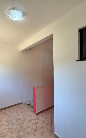 Apartamento à venda com 220m², 3 quartos e 3 vagas Apartamento à venda com 220m², 3 quartos e 3 vagasHall Íntimo