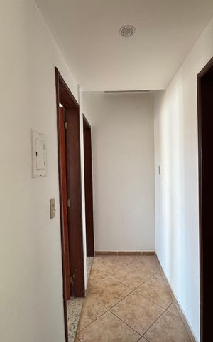 Apartamento à venda com 220m², 3 quartos e 3 vagas Apartamento à venda com 220m², 3 quartos e 3 vagasCorredor