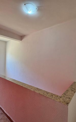 Apartamento à venda com 220m², 3 quartos e 3 vagas Apartamento à venda com 220m², 3 quartos e 3 vagasHall Íntimo