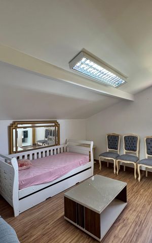 Casa de condomínio para alugar com 550m², 6 quartos e 6 vagas Casa de condomínio para alugar com 550m², 6 quartos e 6 vagasSótão - Suíte 6
