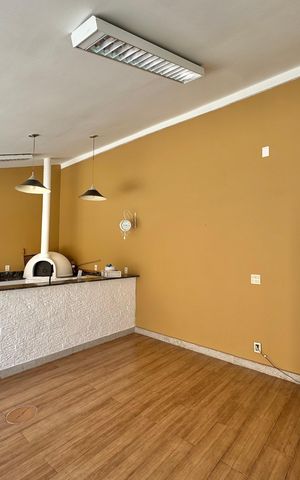 Casa de condomínio para alugar com 550m², 6 quartos e 6 vagas Casa de condomínio para alugar com 550m², 6 quartos e 6 vagasÁrea externa