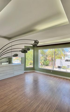 Casa de condomínio para alugar com 550m², 6 quartos e 6 vagas Casa de condomínio para alugar com 550m², 6 quartos e 6 vagasSuíte 2
