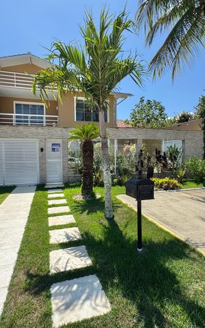 Casa de condomínio para alugar com 550m², 6 quartos e 6 vagas Casa de condomínio para alugar com 550m², 6 quartos e 6 vagasFachada