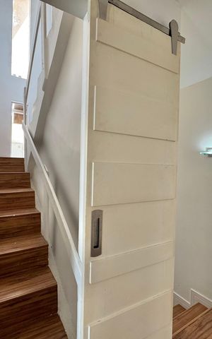 Casa de condomínio para alugar com 550m², 6 quartos e 6 vagas Casa de condomínio para alugar com 550m², 6 quartos e 6 vagasHall Íntimo
