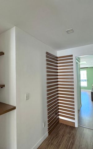 Casa de condomínio para alugar com 550m², 6 quartos e 6 vagas Casa de condomínio para alugar com 550m², 6 quartos e 6 vagasHall Íntimo