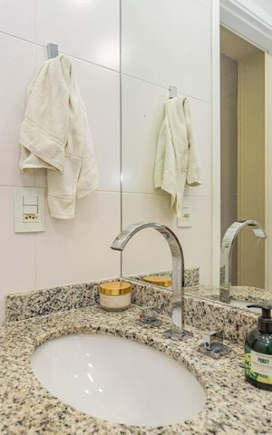 Apartamento à venda com 67m², 2 quartos e 1 vagabanheiro