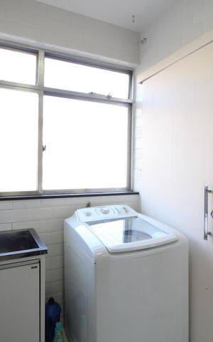Apartamento à venda com 96m², 4 quartos e 1 vagaÁrea de Serviço