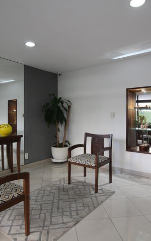 Apartamento à venda com 96m², 4 quartos e 1 vagaHall Social