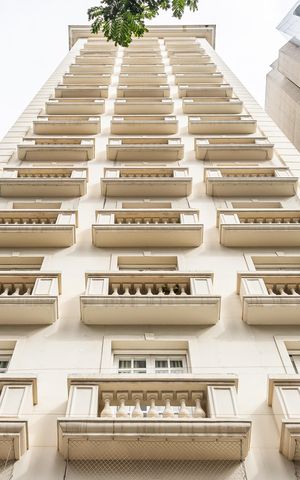 Apartamento à venda com 170m², 3 quartos e 1 vagaFachada