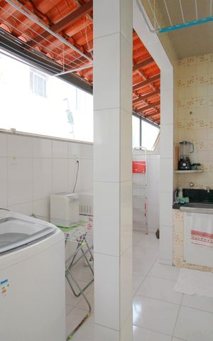 Casa à venda com 357m², 8 quartos e 3 vagasÁrea de Serviço