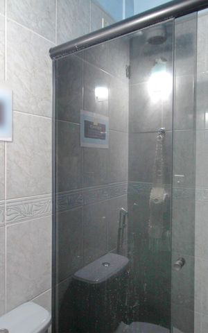 Casa à venda com 357m², 8 quartos e 3 vagasBanheiro 3