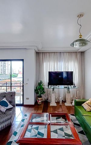 Apartamento à venda com 200m², 3 quartos e 2 vagasSala