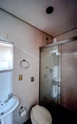 Apartamento à venda com 200m², 3 quartos e 2 vagasBanheiro de serviço