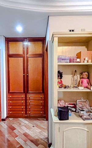 Apartamento à venda com 200m², 3 quartos e 2 vagasSuíte 2