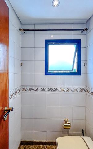 Apartamento à venda com 200m², 3 quartos e 2 vagasLavabo