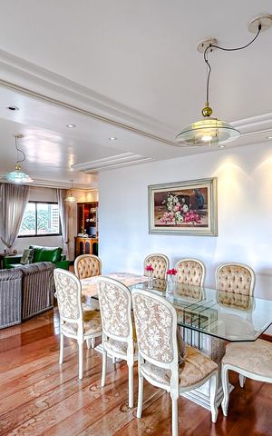 Apartamento à venda com 200m², 3 quartos e 2 vagasSala de Jantar