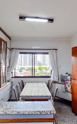 Apartamento à venda com 200m², 3 quartos e 2 vagasCozinha