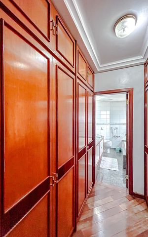 Apartamento à venda com 200m², 3 quartos e 2 vagasCloset da suíte 1