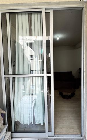 Apartamento para alugar com 62m², 2 quartos e 1 vaga Apartamento para alugar com 62m², 2 quartos e 1 vagaVaranda da Sala