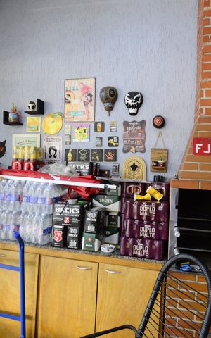 Casa à venda com 180m², 4 quartos e 1 vagaGaragem