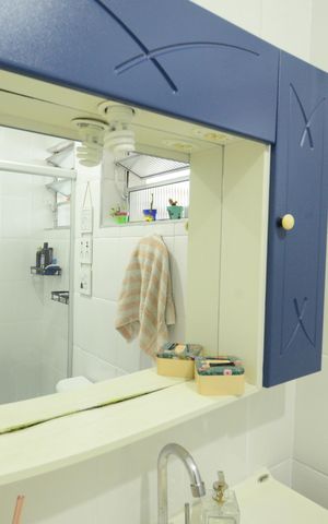 Casa à venda com 180m², 4 quartos e 1 vagaBanheiro