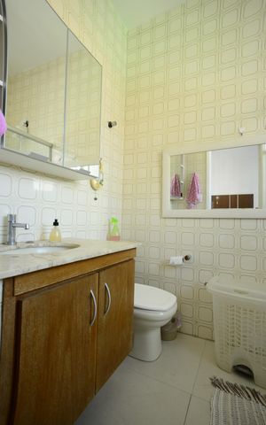 Casa à venda com 180m², 4 quartos e 1 vagaSuíte