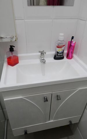 Casa à venda com 180m², 4 quartos e 1 vagaBanheiro de Serviço