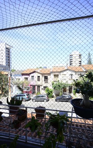 Casa à venda com 180m², 4 quartos e 1 vagaSuíte