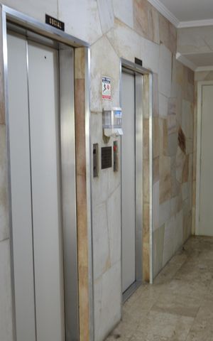 Apartamento à venda com 70m², 2 quartos e 1 vagaElevador
