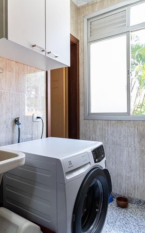 Apartamento à venda com 75m², 2 quartos e 1 vaga Apartamento à venda com 75m², 2 quartos e 1 vagaLavanderia