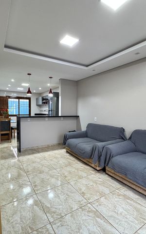 Casa à venda com 67m², 2 quartos e 1 vaga Casa à venda com 67m², 2 quartos e 1 vagaSala