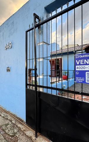 Casa à venda com 67m², 2 quartos e 1 vaga Casa à venda com 67m², 2 quartos e 1 vagaPlaquinha