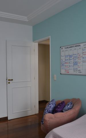 Apartamento à venda com 136m², 3 quartos e 2 vagasQuarto 2