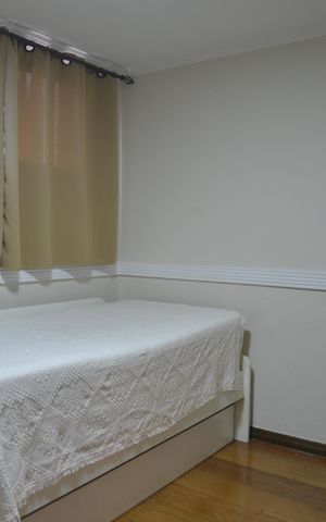 Apartamento à venda com 136m², 3 quartos e 2 vagasQuarto 4