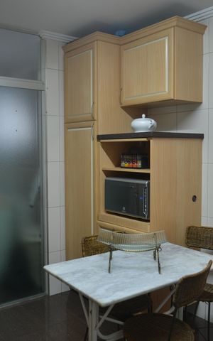 Apartamento à venda com 136m², 3 quartos e 2 vagasCozinha