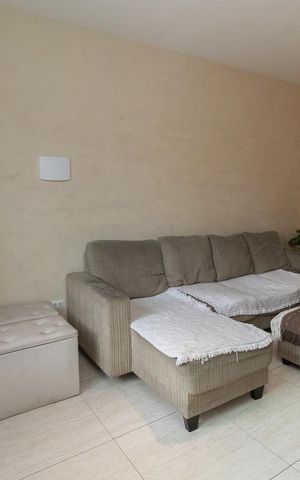 Casa à venda com 165m², 3 quartos e 4 vagasSala