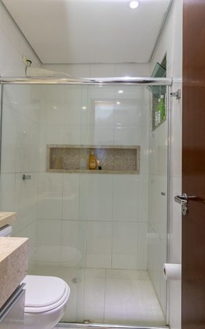 Casa à venda com 165m², 3 quartos e 4 vagasBanheiro