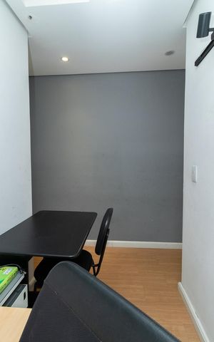 Casa à venda com 165m², 3 quartos e 4 vagasEscritório