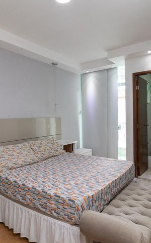 Casa à venda com 165m², 3 quartos e 4 vagasSuíte
